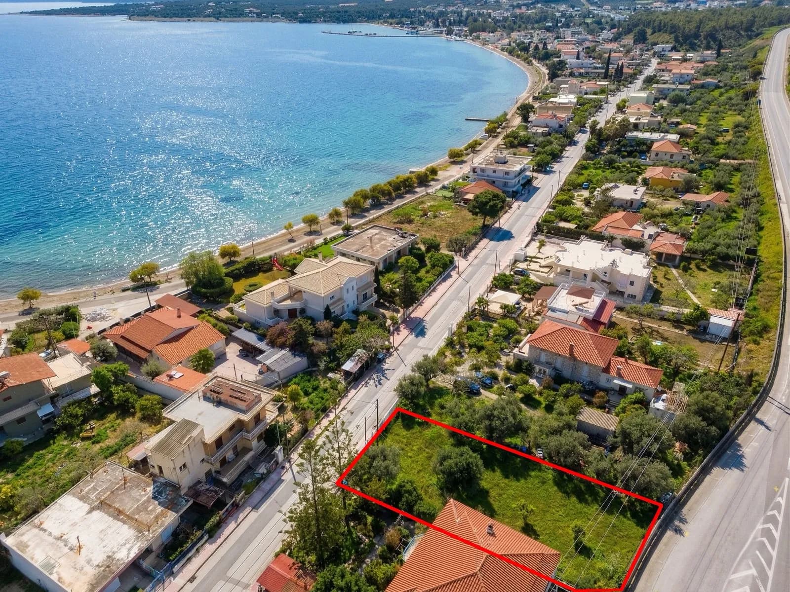 Οικόπεδο — Καλαμάκι