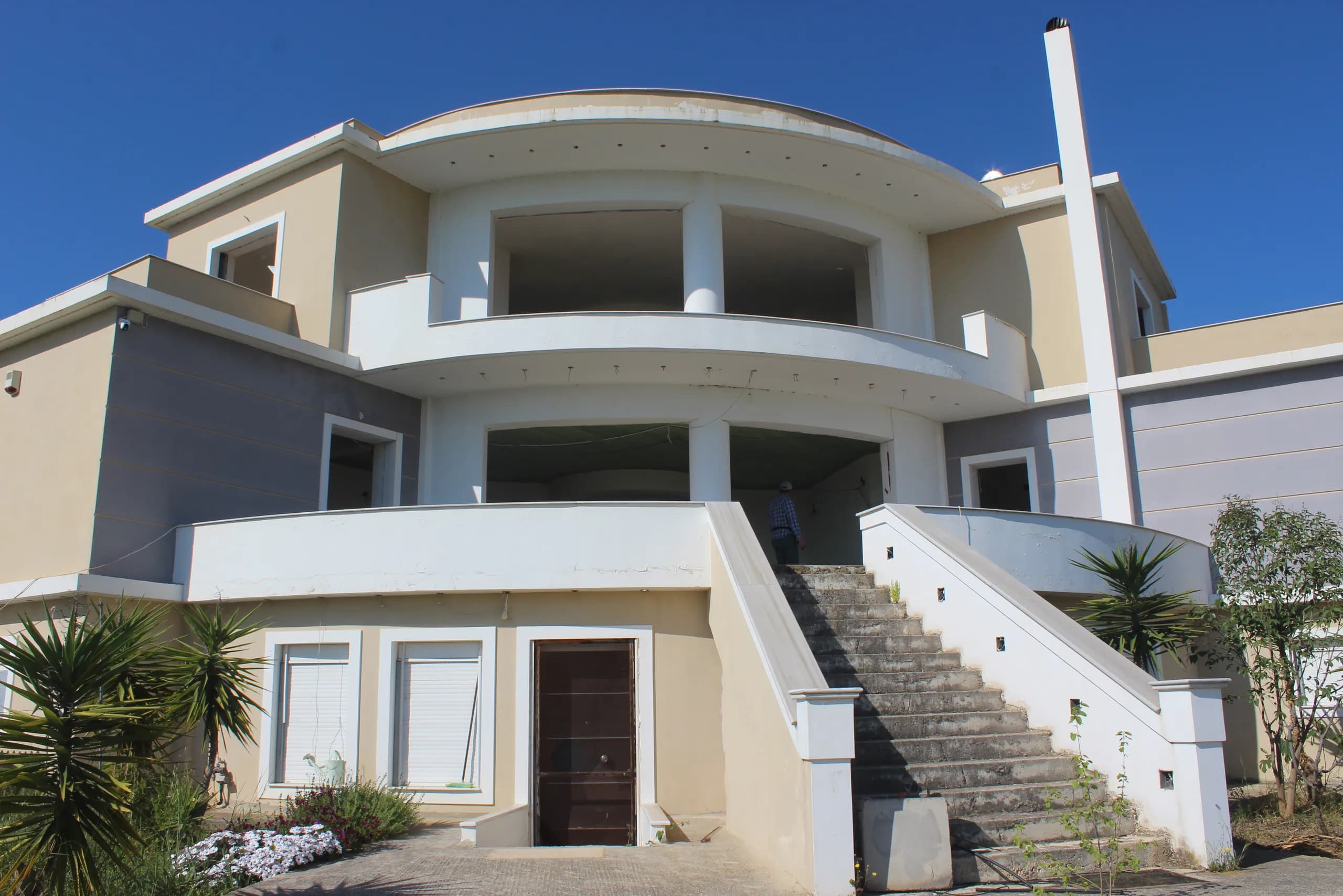 Villa à Kokkinies, Vochaikos