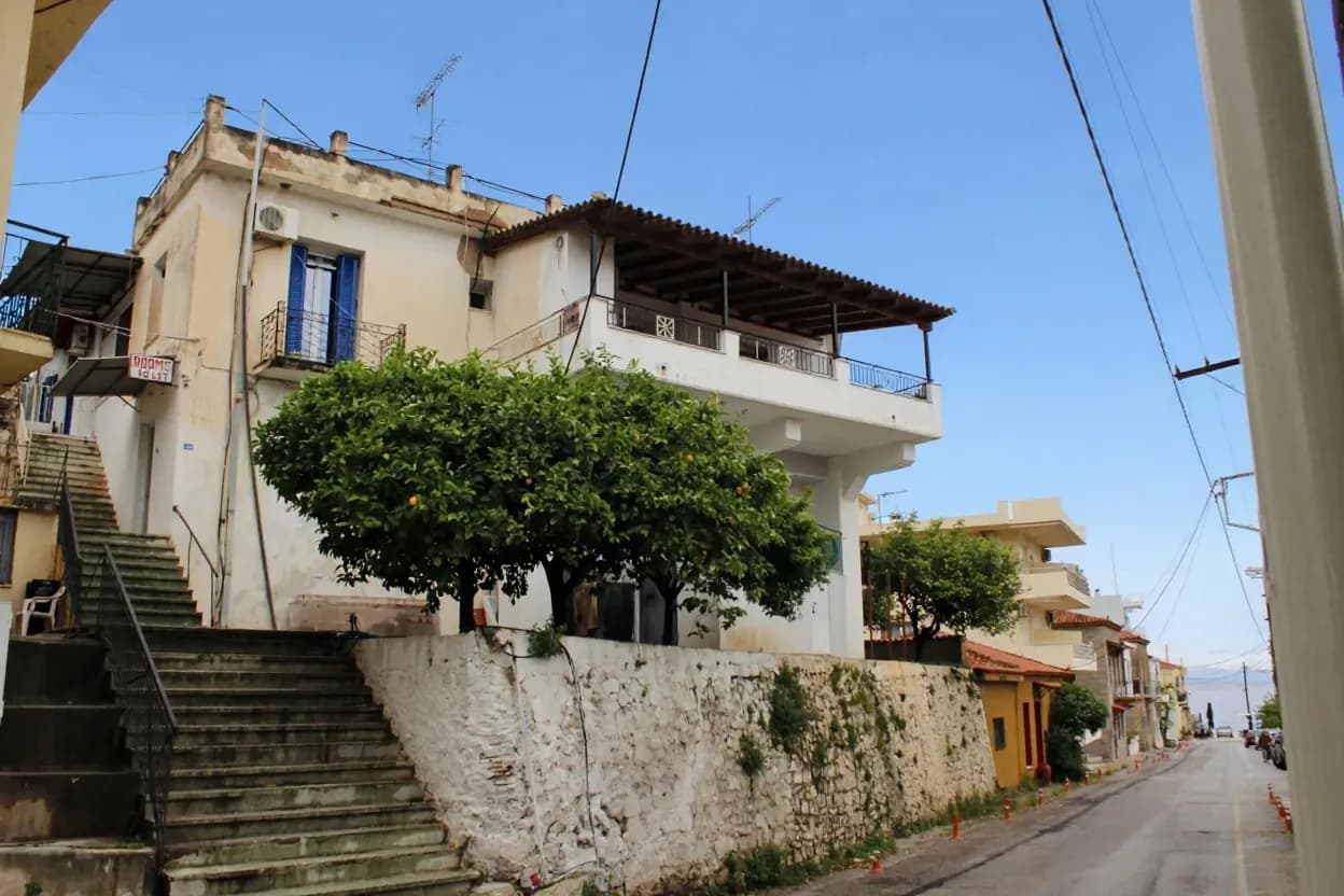Appartement à Derveni