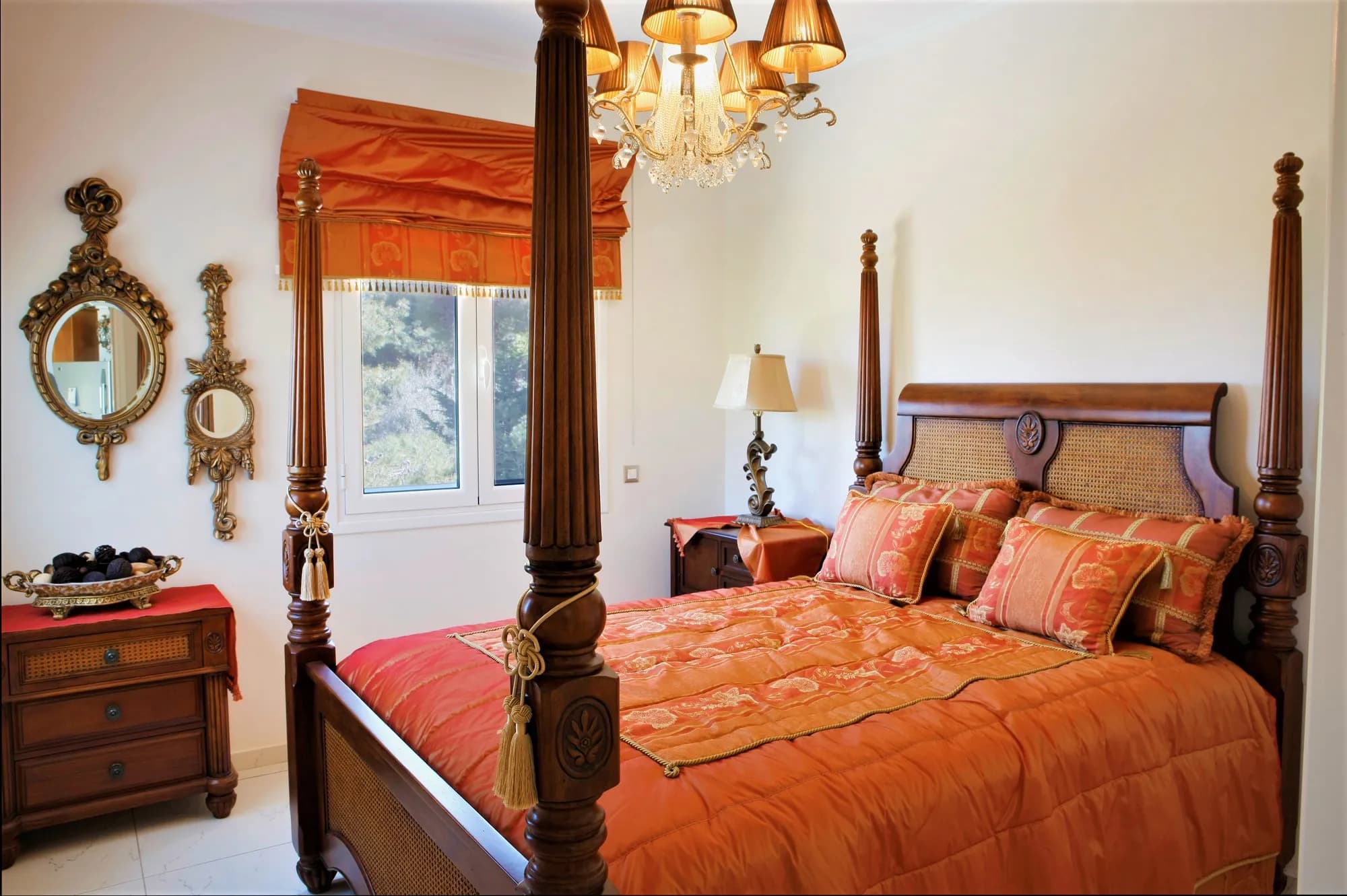 VILLA IN AMONI / PEFKALIS - swimming pool and private chapel, plot 2,000 sq.m.