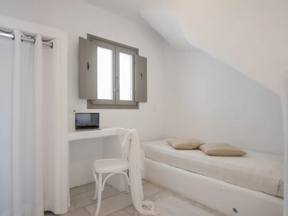 WhatsApp Image 2025-08-28 at 14.54.45 (2)